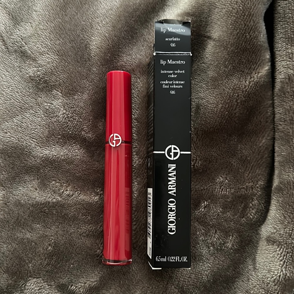 Giorgio Armani lip maestro in 416 Scarlatto
